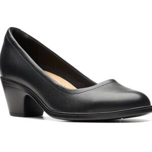 Brand New in Box Clark’s Woman’s Emily Ruby Pump 9.5wide